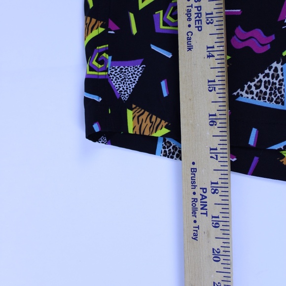 Nova Men 90s Retro Print Swim Shorts – Size Small - Picture 5 of 5